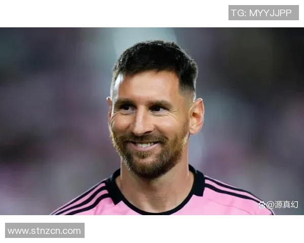 剪足球明星的头发揭秘时尚潮流与运动精神的完美结合